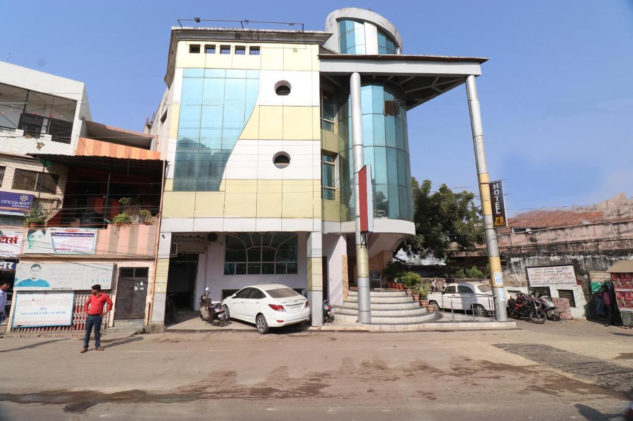 Hotel P R Palace Lucknow Exterior foto